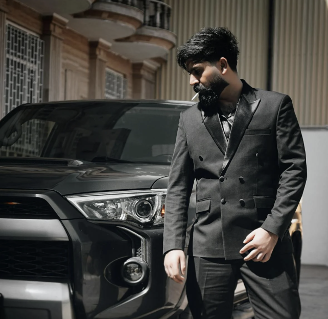 Verified profile photo of Lucas Martin, 32, Calgary