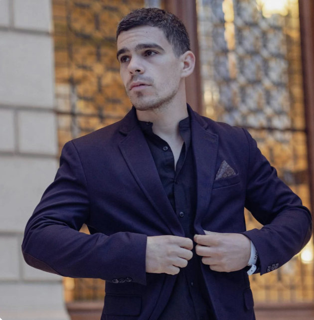 Verified profile photo of Benjamin Hart, 34, Gatineau